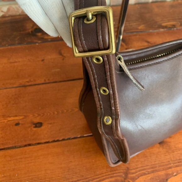 Coach Janice Riccardi Disanto Legacy Vintage 9950 USA Leather Cross Body Purse - Picture 7 of 13